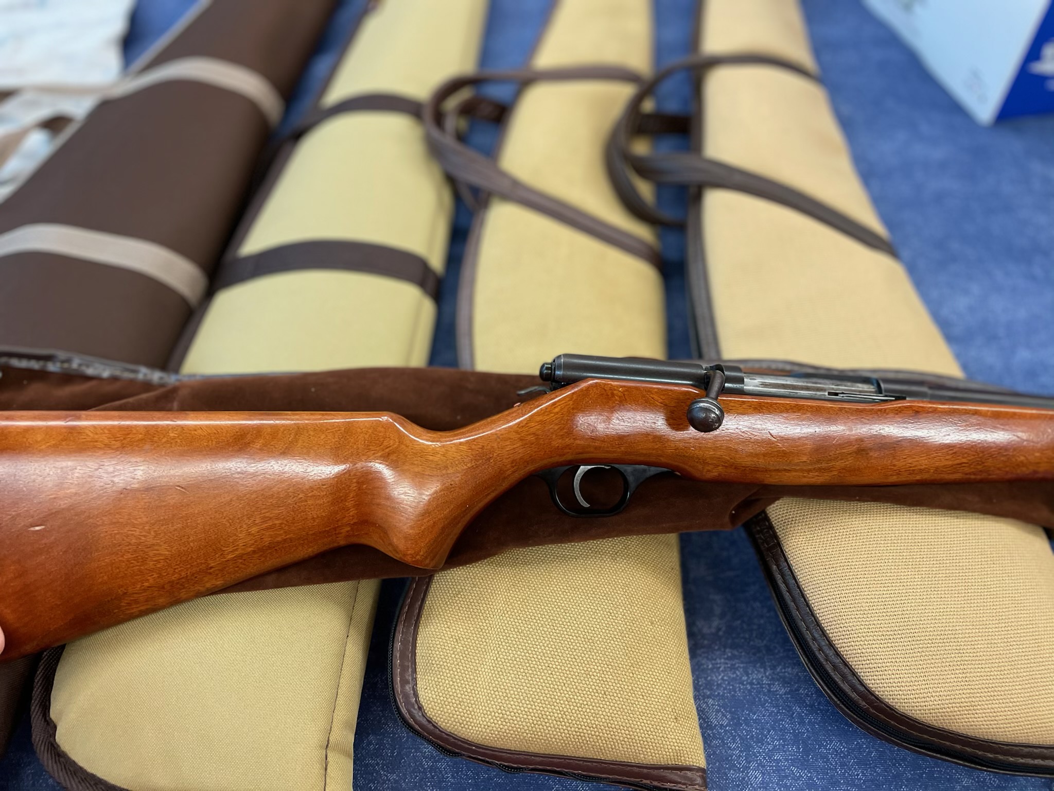 Martin Auction Service Pictures